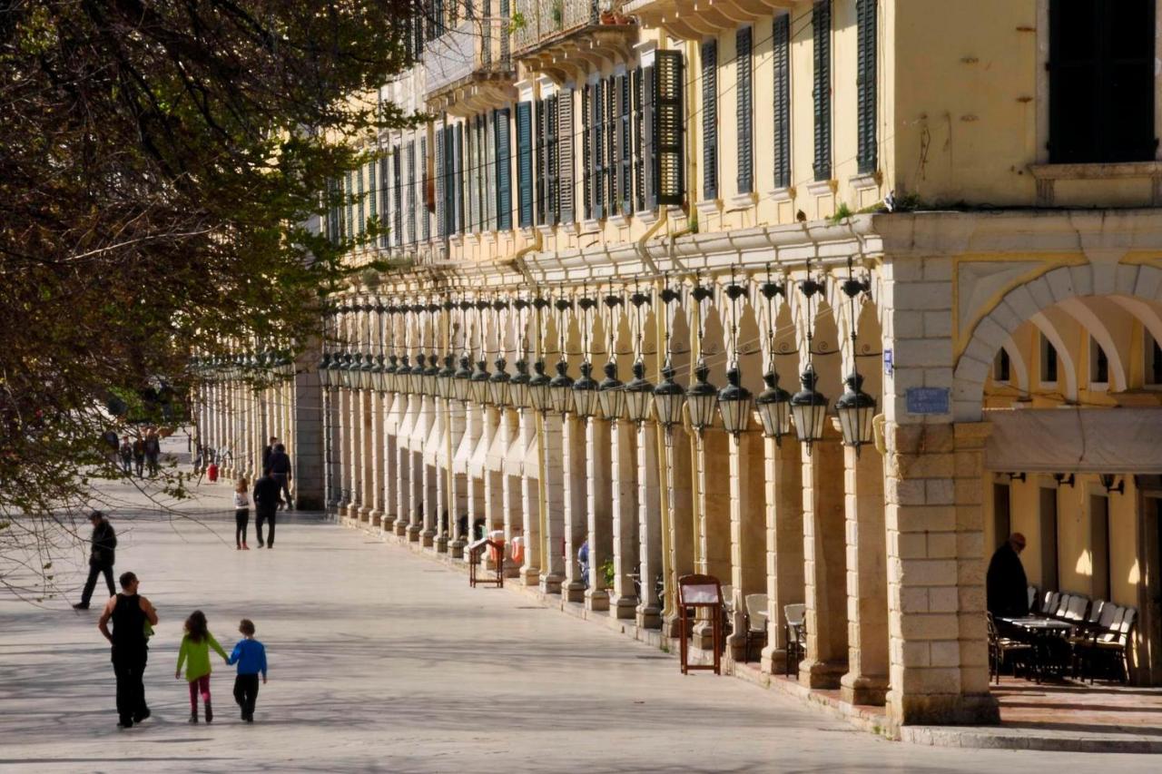Palazzo Luxury Suite - View To Liston Square & Old Fortress Of Corfu Old Town Екстериор снимка