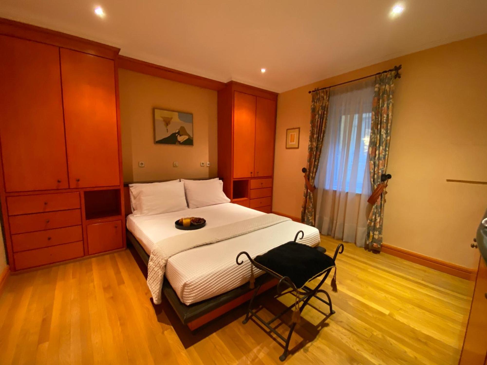 Palazzo Luxury Suite - View To Liston Square & Old Fortress Of Corfu Old Town Екстериор снимка